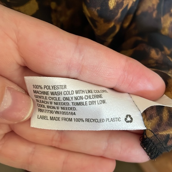 Merona Leopard blend print blouse - Picture 9 of 9